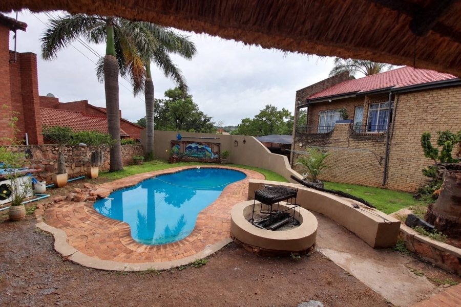 4 Bedroom Property for Sale in Cashan North West